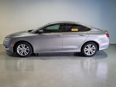 2015 Chrysler 200 Limited FWD