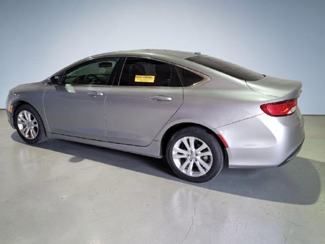 2015 Chrysler 200 Limited FWD