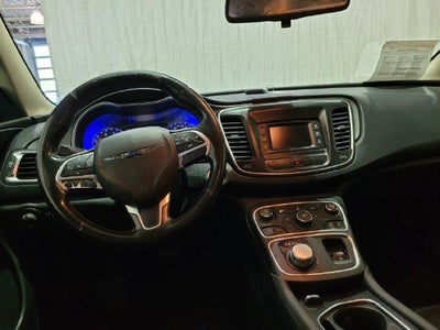 2015 Chrysler 200 Limited FWD