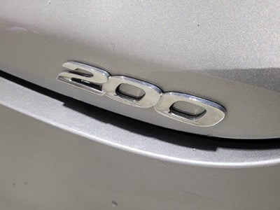 2016 Chrysler 200 Limited FWD