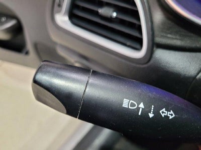 2016 Chrysler 200 Limited FWD