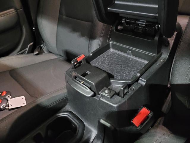 2022 Jeep Wrangler Unlimited Sahara 4WD