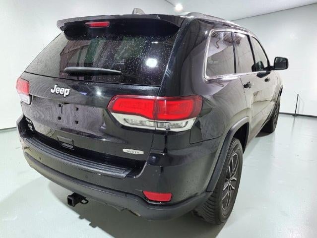 2020 Jeep Grand Cherokee Laredo 4WD