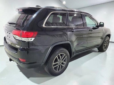2020 Jeep Grand Cherokee Laredo 4WD