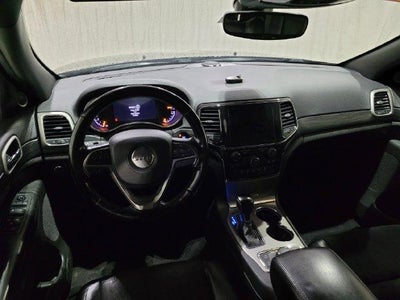 2020 Jeep Grand Cherokee Laredo 4WD