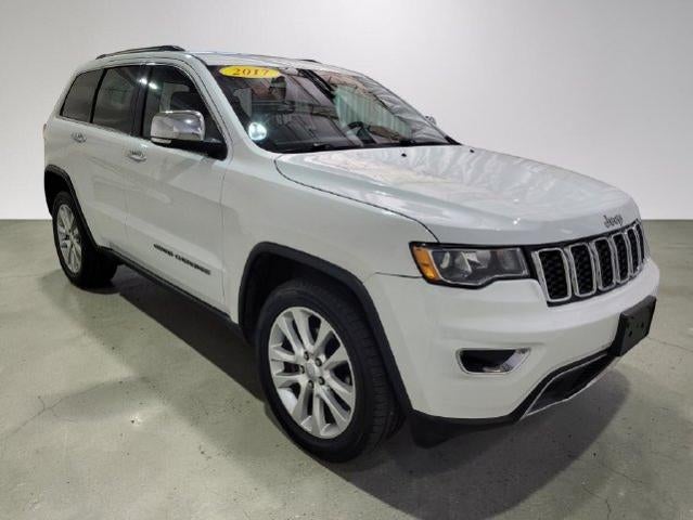 Used 2017 Jeep Grand Cherokee Limited with VIN 1C4RJFBGXHC821229 for sale in Pinconning, MI