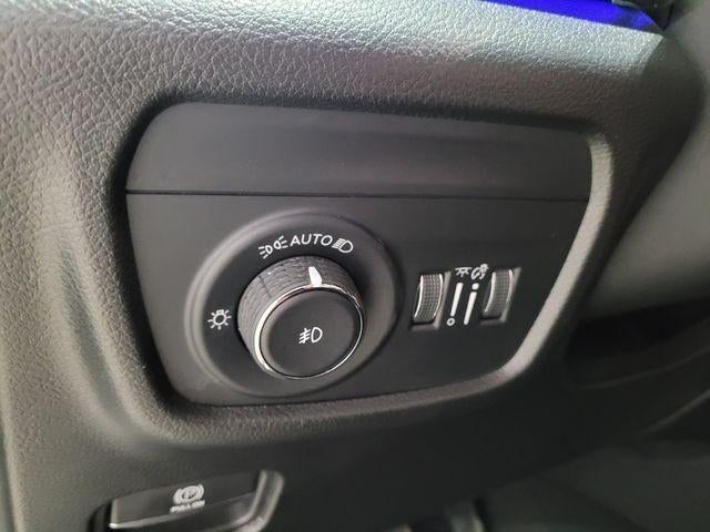 2023 Jeep Grand Cherokee Summit 4WD