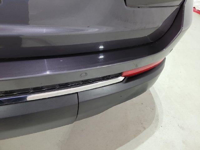 2022 Jeep Grand Cherokee L Laredo 4WD