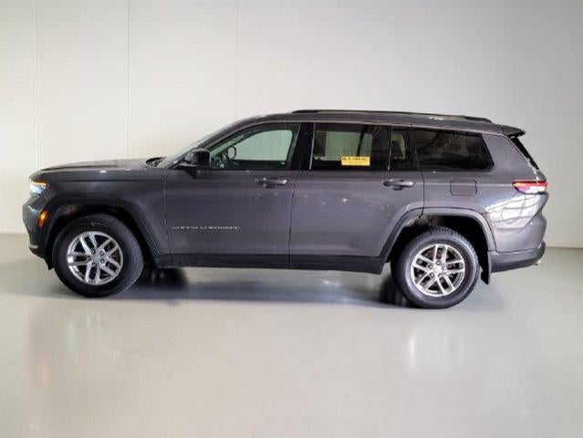 2022 Jeep Grand Cherokee L Laredo 4WD