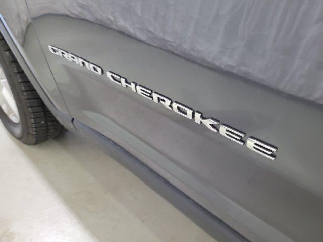 2022 Jeep Grand Cherokee L Laredo 4WD