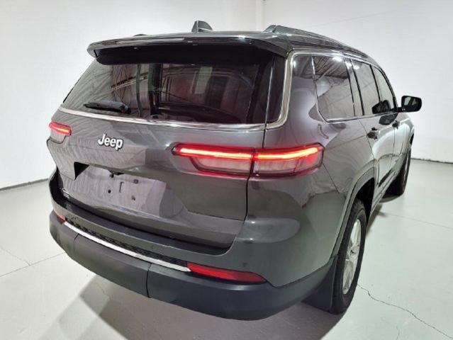 2022 Jeep Grand Cherokee L Laredo 4WD
