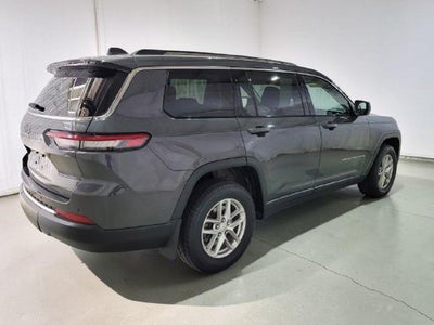 2022 Jeep Grand Cherokee L Laredo 4WD