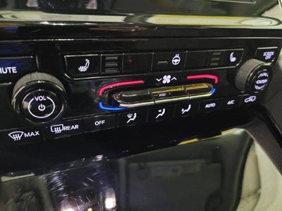2022 Jeep Grand Cherokee L Laredo 4WD