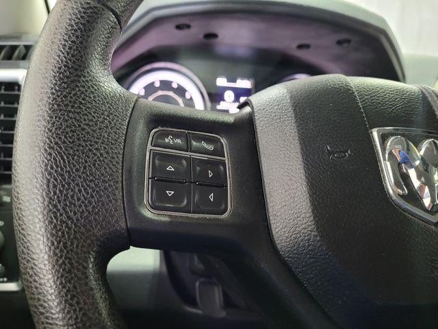 2017 RAM 1500 SLT 4WD
