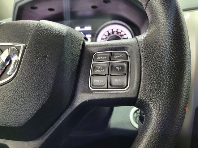 2017 RAM 1500 SLT 4WD