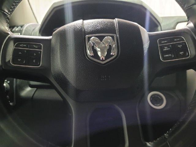 2016 RAM 1500 SLT 4WD