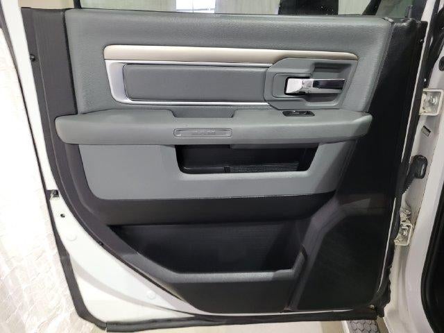 2016 RAM 1500 SLT 4WD