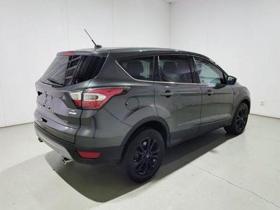 2017 Ford Escape SE FWD