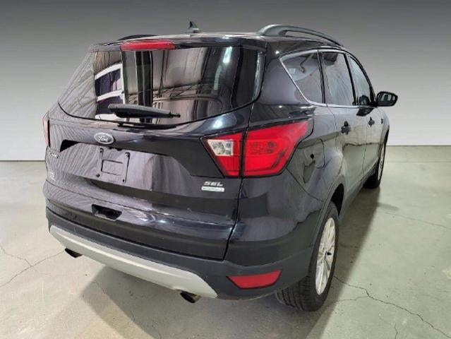 2019 Ford Escape SEL FWD