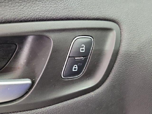 2019 Ford Escape SEL FWD