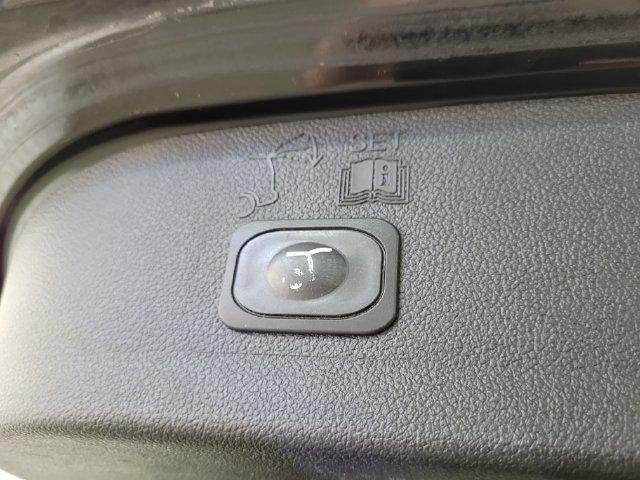 2019 Ford Escape SEL FWD