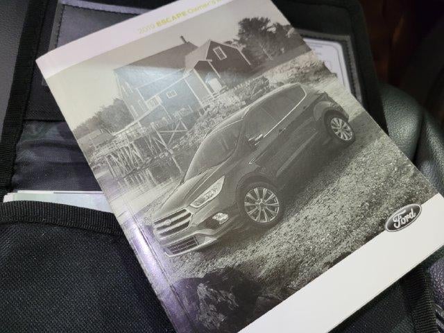 2019 Ford Escape SEL FWD