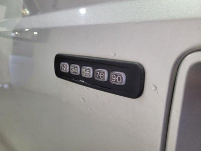 2011 Ford F-350 Lariat 4WD