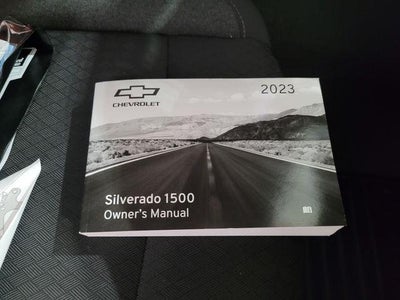 2023 Chevrolet Silverado 1500 Custom 4WD