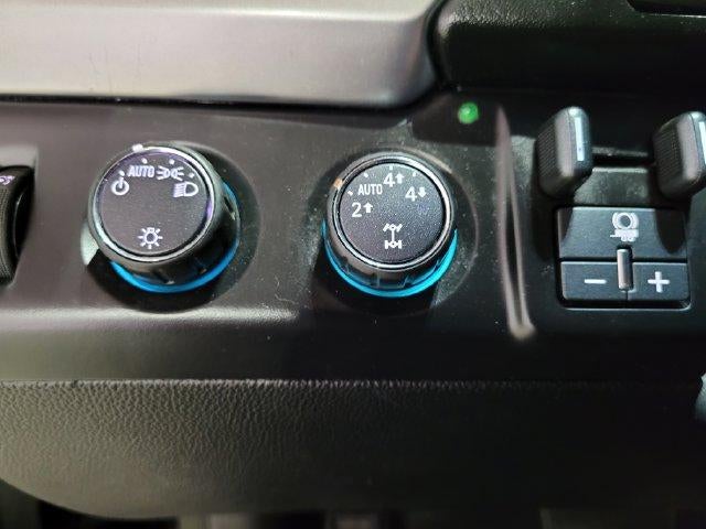 2015 Chevrolet Suburban Commercial Fleet 4WD