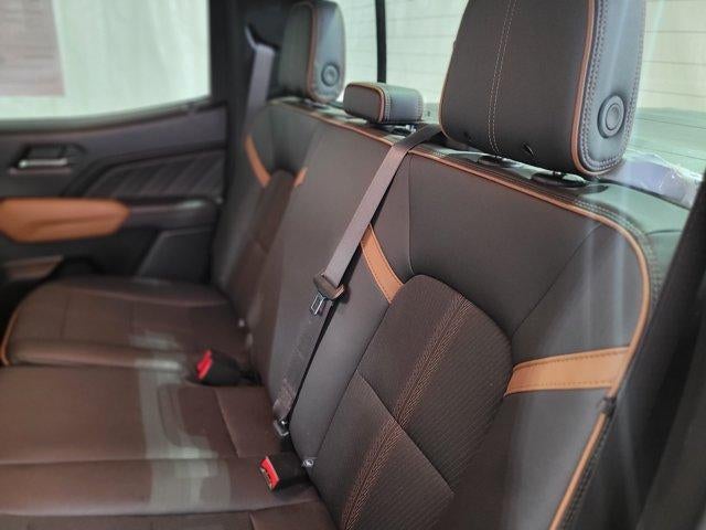 2024 GMC Canyon AT4 4WD