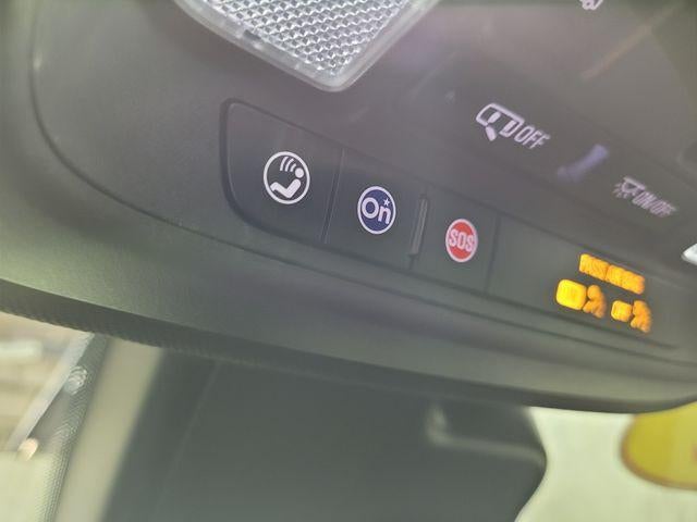 2022 Cadillac XT4 Premium Luxury AWD
