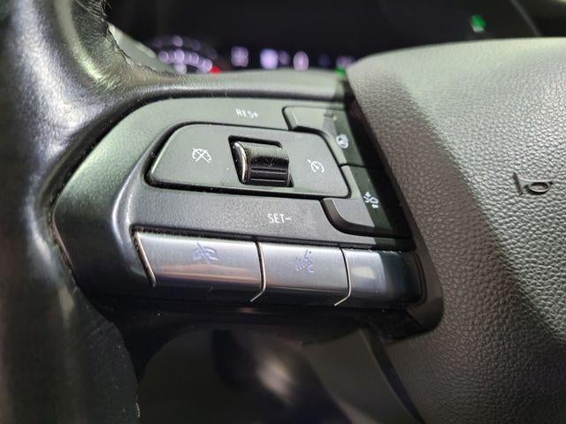 2022 Cadillac XT4 Premium Luxury AWD