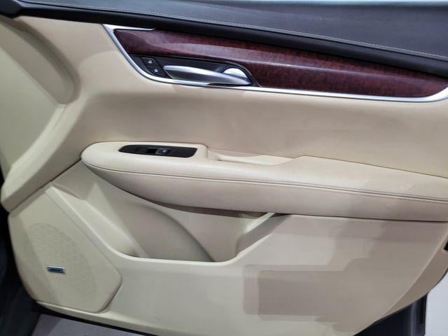 2017 Cadillac XT5 Luxury AWD