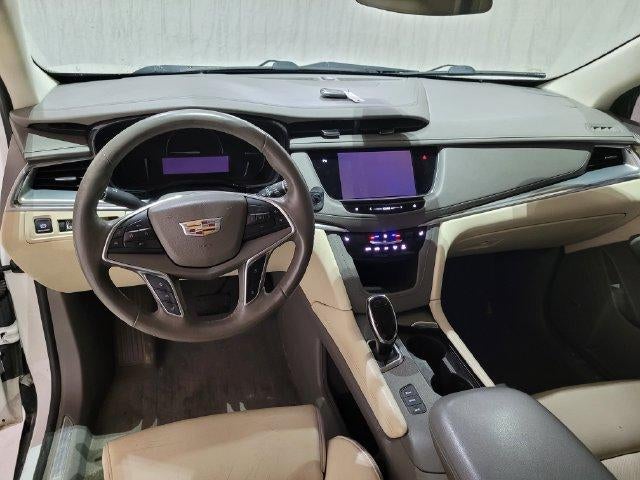 2017 Cadillac XT5 Luxury AWD