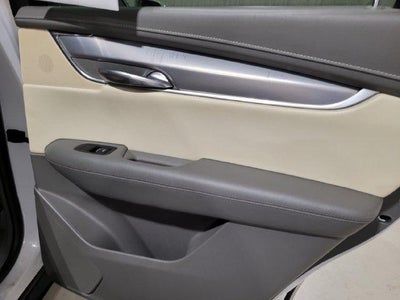 2017 Cadillac XT5 Luxury AWD