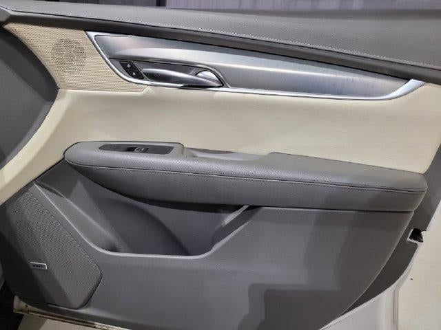 2017 Cadillac XT5 Luxury AWD