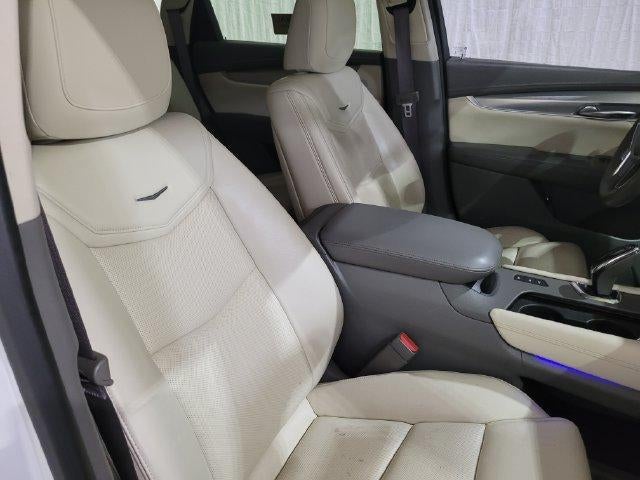 2017 Cadillac XT5 Luxury AWD