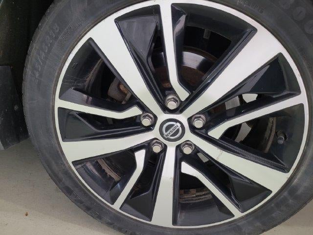 2021 Nissan Maxima SV FWD