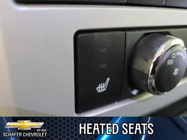 2010 Chrysler Town & Country Touring FWD