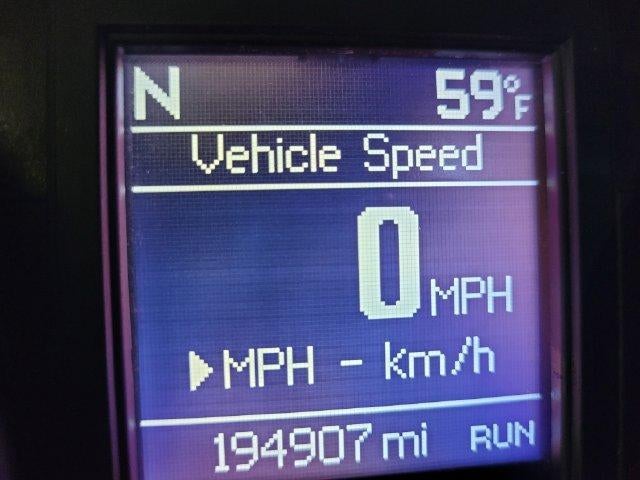 2016 Chrysler Town & Country Touring FWD