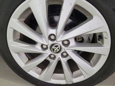 2024 Toyota Camry SE FWD