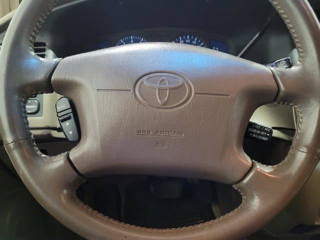 2002 Toyota Sienna LE FWD