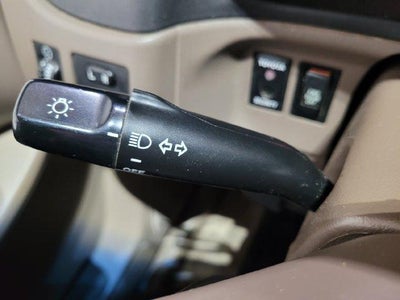 2002 Toyota Sienna LE FWD