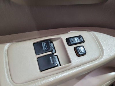 2002 Toyota Sienna LE FWD