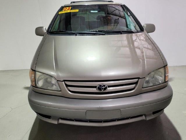 2002 Toyota Sienna LE FWD
