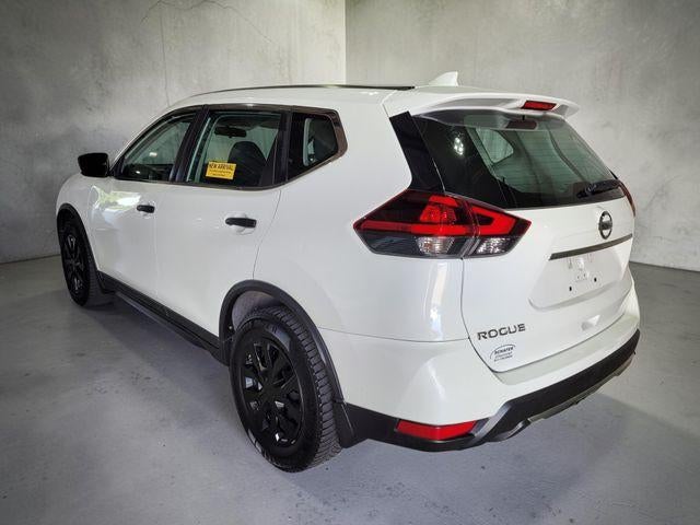 2018 Nissan Rogue SV FWD