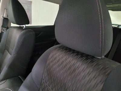 2019 Nissan Rogue SV FWD