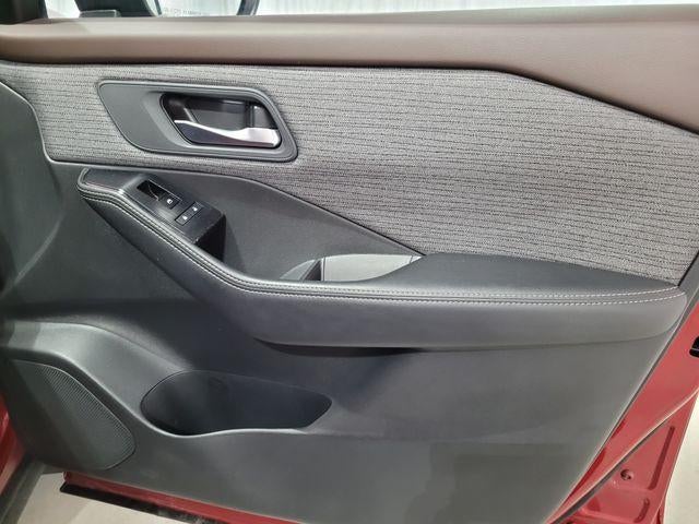 2021 Nissan Rogue SV FWD