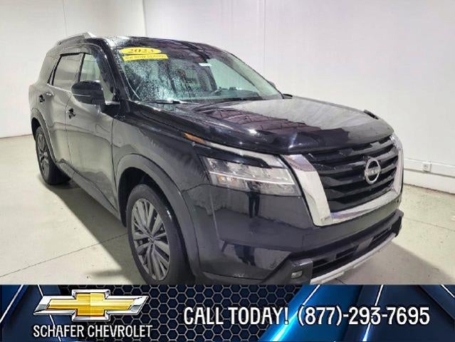 2023 Nissan Pathfinder SL 4WD