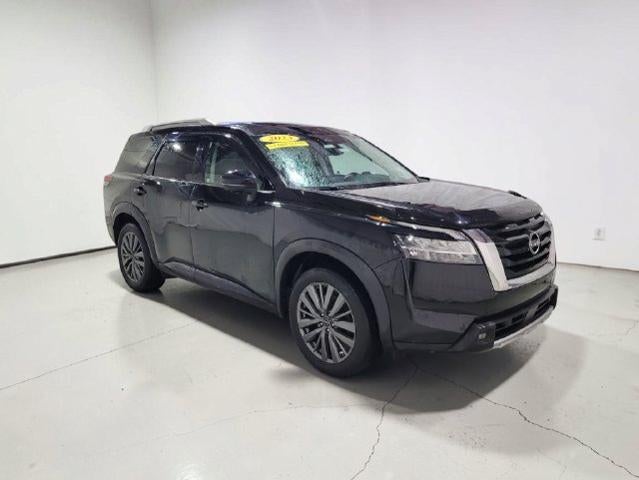 2023 Nissan Pathfinder SL 4WD